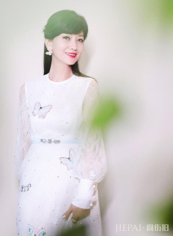 2d6a7b06a76a1919a539b2c1909f293f.jpg