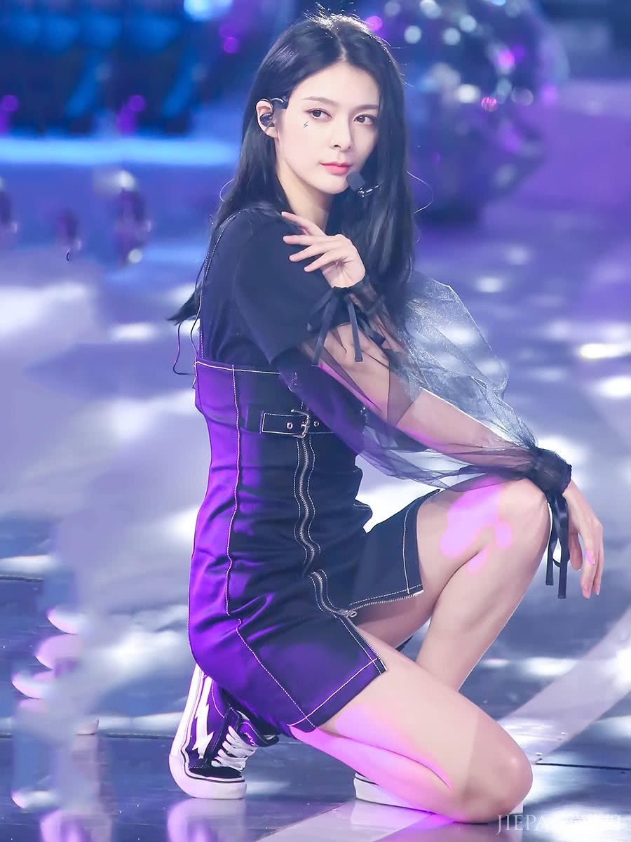 3a91ebf94d4a296ce5ed7b2efc2b82ff.jpg